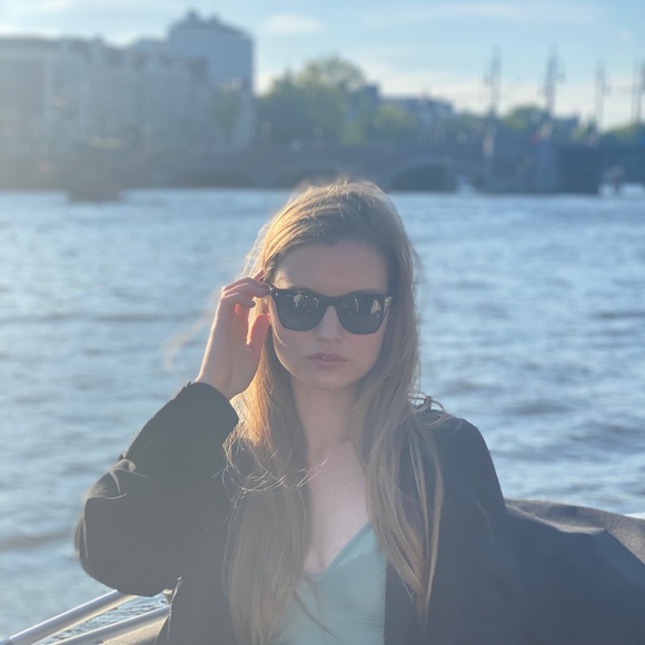 Meet your Posher, Rita - Picture 7 of 7